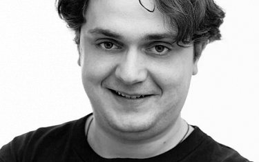 Борис Дмитриев - популярный ведущий и телевизионный персонаж - fambio.ru