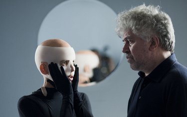 педо видео Педро Альмодовар (Pedro Almodóvar) биография, фильмы, спектакли, фото |  Afisha.ru